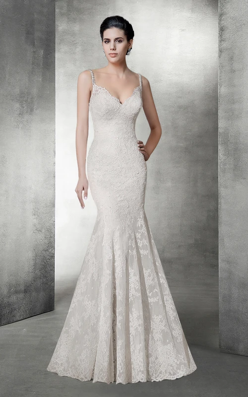 Robe de mariée sirène sexy en dentelle à col en V