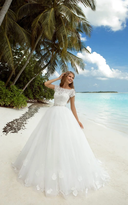 A-Line Maxi Bateau-Neck Long-Sleeve Tulle Dress With Beaded