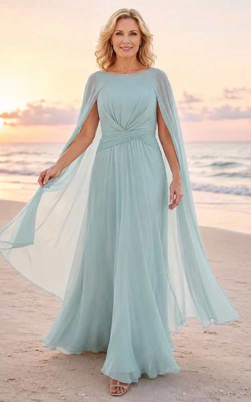 Himmelblaues, ätherisches Chiffon-Kleid in A-Linie mit U-Boot-Ausschnitt, langen, geschlitzten Cape-Ärmeln und bodenlangem Schnitt – perfekt für die Mutter der Braut am Strand.