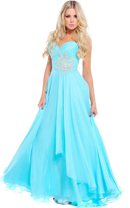 Robe de bal trapèze sans manches en mousseline à encolure cœur et applications