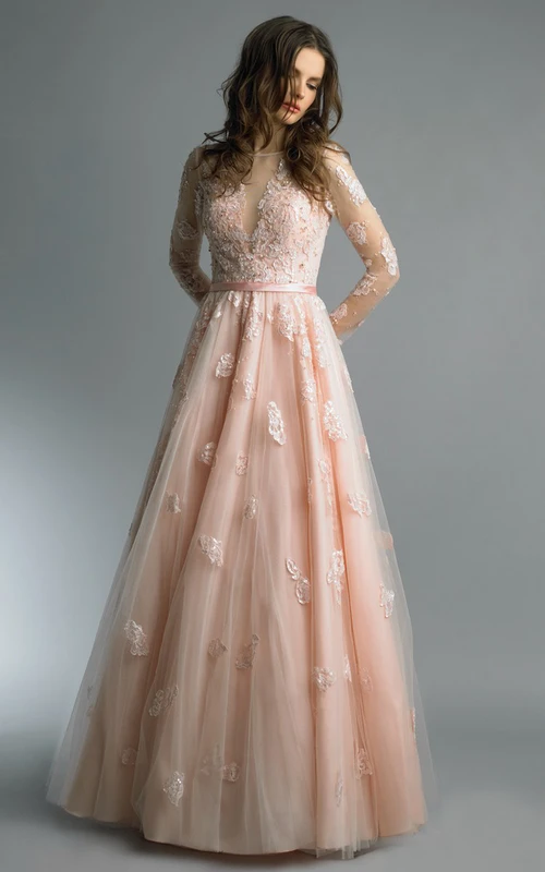 Robe trapèze longue à col montant et manches longues en tulle avec fermeture éclair