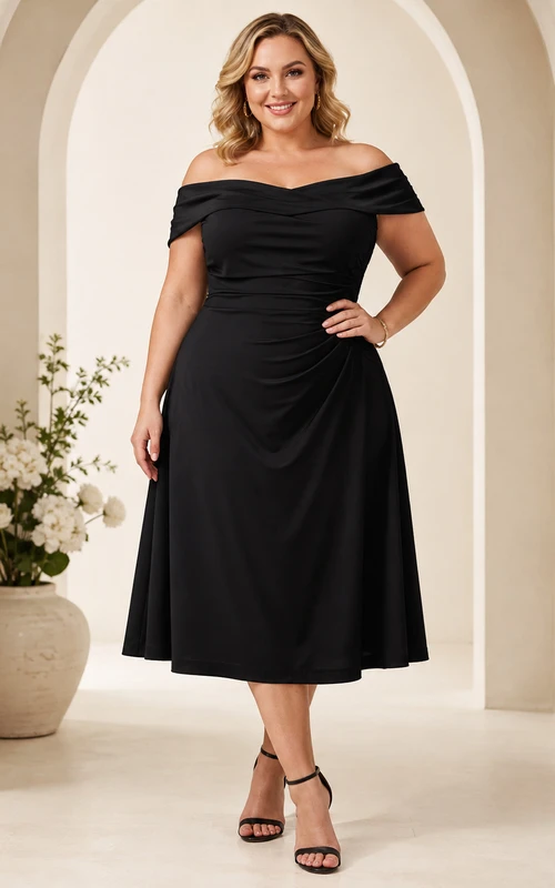 Vestido de cóctel negro de manga corta, escote Bardot, fruncido en la espalda, corte en A, largo hasta la rodilla.