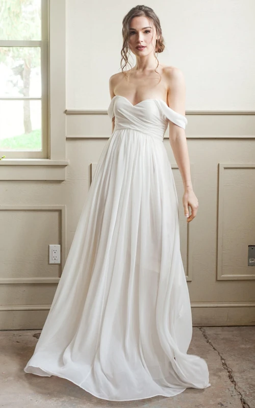 Empire schulterfreies Chiffon-Brautkleid, schlicht, für eine Gartenhochzeit