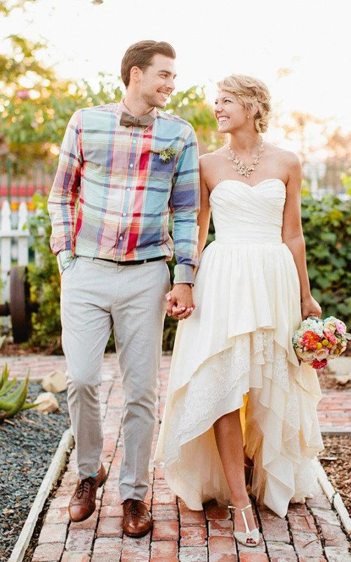 Sweetheart High-Low Chiffon Boho Wedding Dress With Tiers And Crystal Detailing