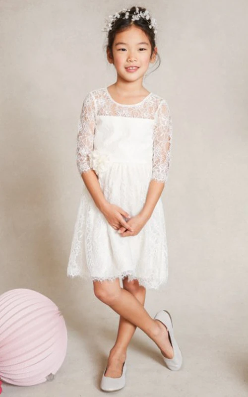 Vestido de niña de flores de encaje, largo hasta el suelo, con mangas cortas y escote redondo.