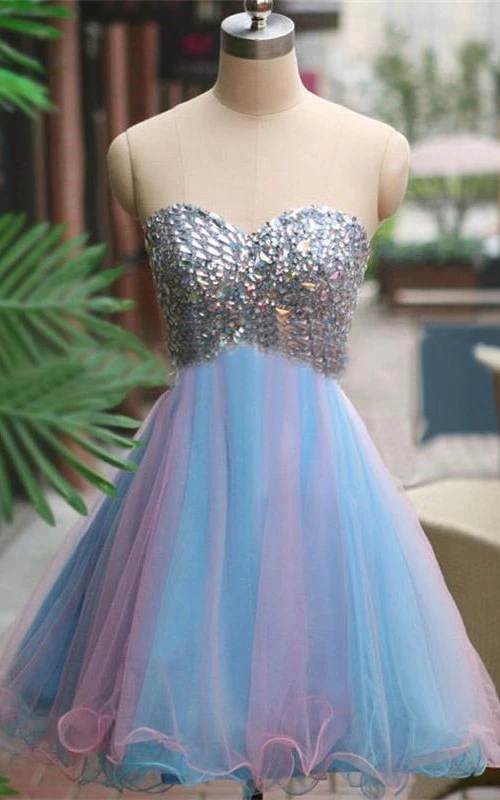 Funkelndes kurzes Tüllkleid in A-Linie mit Herzausschnitt