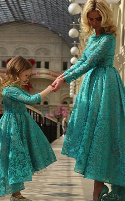 Vestido de madre moderno de manga larga con escote asimétrico y cremallera de encaje