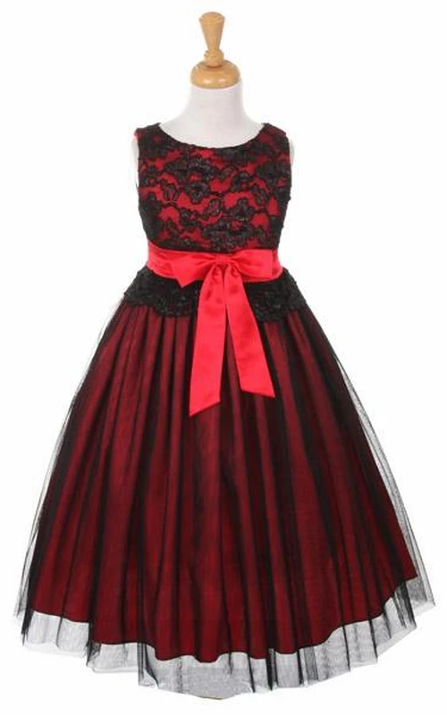 Robe de demoiselle d'honneur mi-longue sans manches en tulle et dentelle