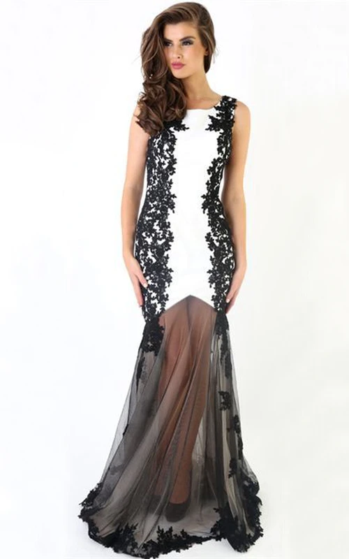 Robe de bal longue carrée en jersey et tulle à appliqués et dos en V