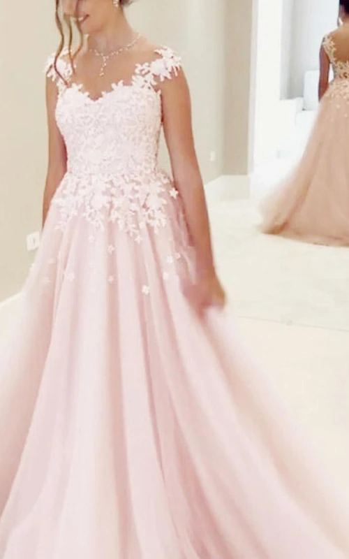 Robe trapèze en dentelle et tulle, bretelles, col en V, manches courtes, fermeture éclair, effet illusion