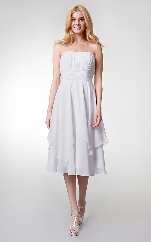 Robe de demoiselle d'honneur bustier empire mi-longue à volants