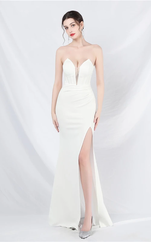 Klassisches Palace Fischgrät-Abendkleid mit trägerlosem, tailliertem Trägerkleid