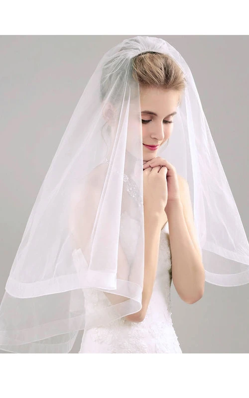 Voile de mariée en tulle à épaules féériques