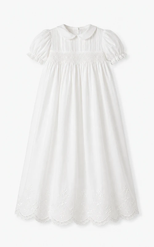 Vestido de bautizo vintage modesto, corte en A, mangas abullonadas, encaje de algodón, largo hasta la rodilla, con fajín de lazo, color blanco.