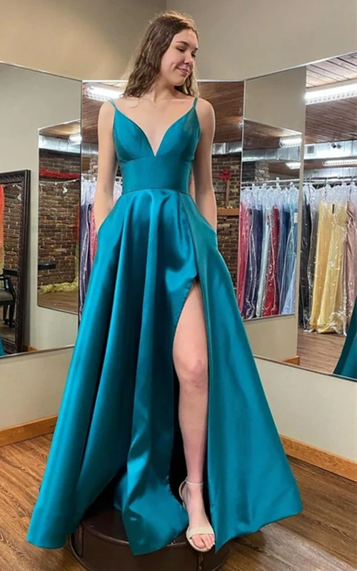 Schlichtes, ärmelloses, bodenlanges A-Linien-Abendkleid aus Satin mit offenem Rücken und Taschen