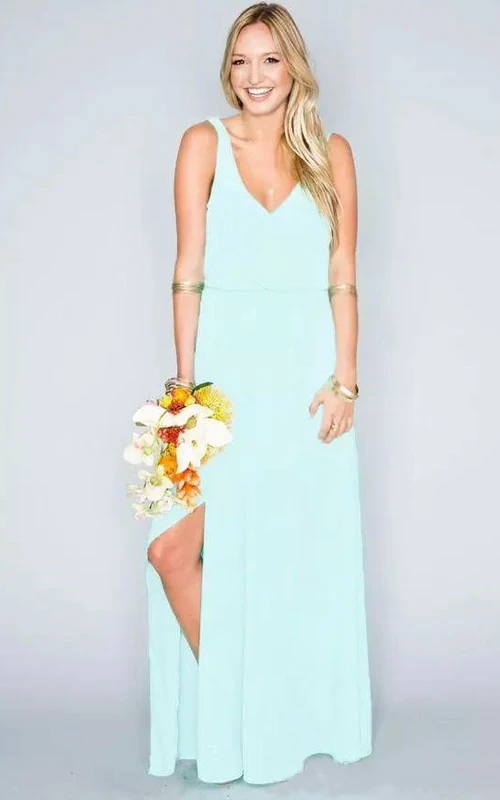 Bodenlanges, ärmelloses Chiffon-Strandkleid mit V-Ausschnitt, natürlicher Taille und tiefem V-Ausschnitt am Rücken