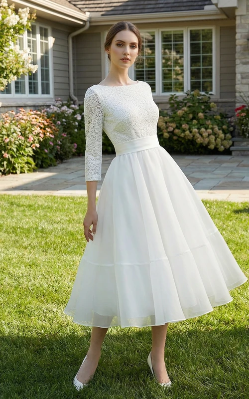 Vestido de novia de encaje y organza de talla grande hasta la rodilla