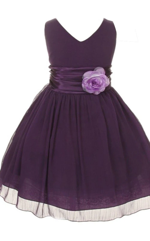 Robe trapèze sans manches à col en V ornée de fleurs et de plis