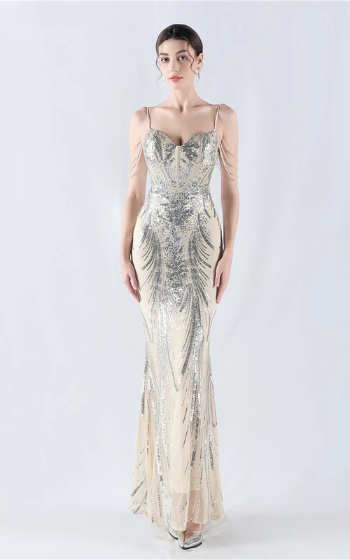 Vestido de noche sexy con tirantes, lentejuelas, ancla y cuentas, que estiliza la cintura y moldea la figura.