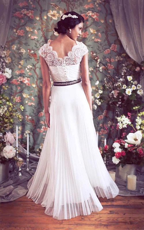 Bateau Cap Button Back Chiffon Vintage Wedding Dress With Sash And Pleats