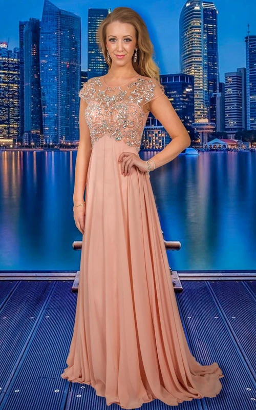 Robe de bal maxi en mousseline de soie à col rond, manches courtes et plis, ornée de perles et de perles
