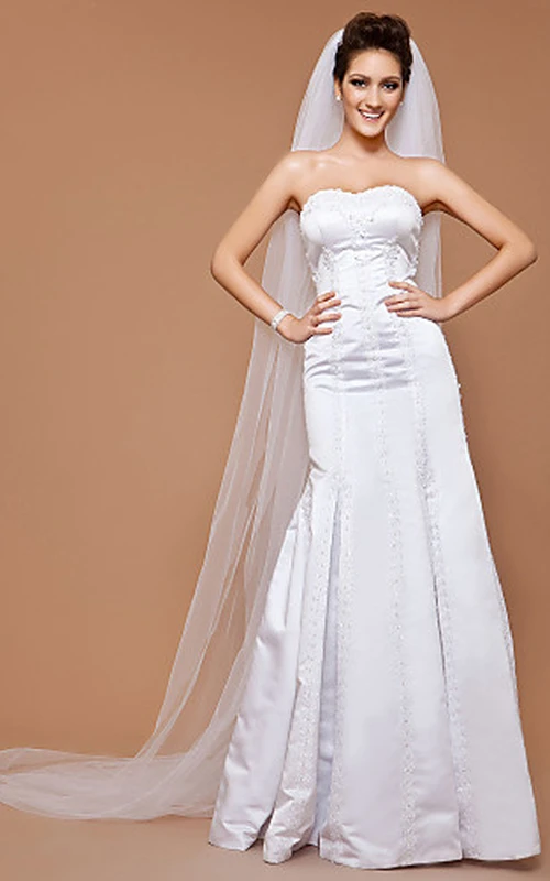Voile de mariée classique en tulle à un seul pan avec bord coupé