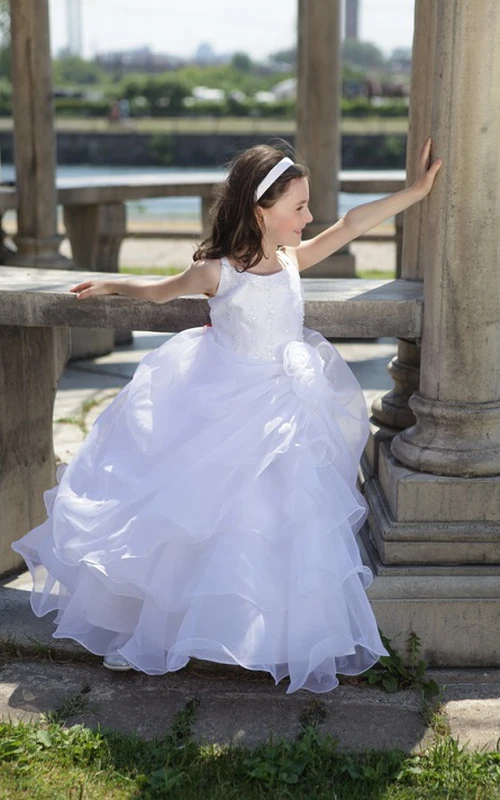 Vestido de fiesta de organza con escote cuadrado, flor y falda de capas para niña de las flores.