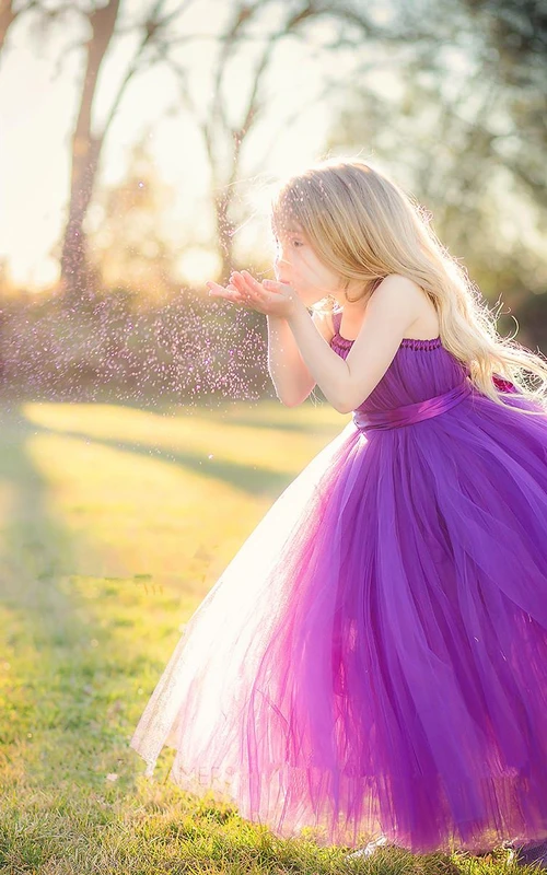 Ravissante robe de demoiselle d'honneur princesse en tulle violet sans manches