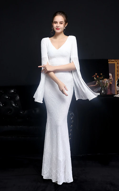 Vestido de noche elegante y ajustado con cola de sirena y lentejuelas para fiestas de celebridades.