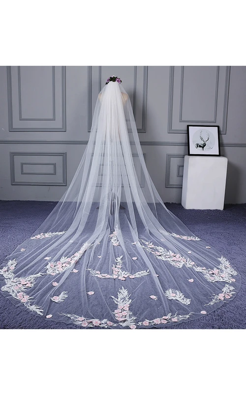 Voile de mariée cathédrale éthéré avec appliques florales