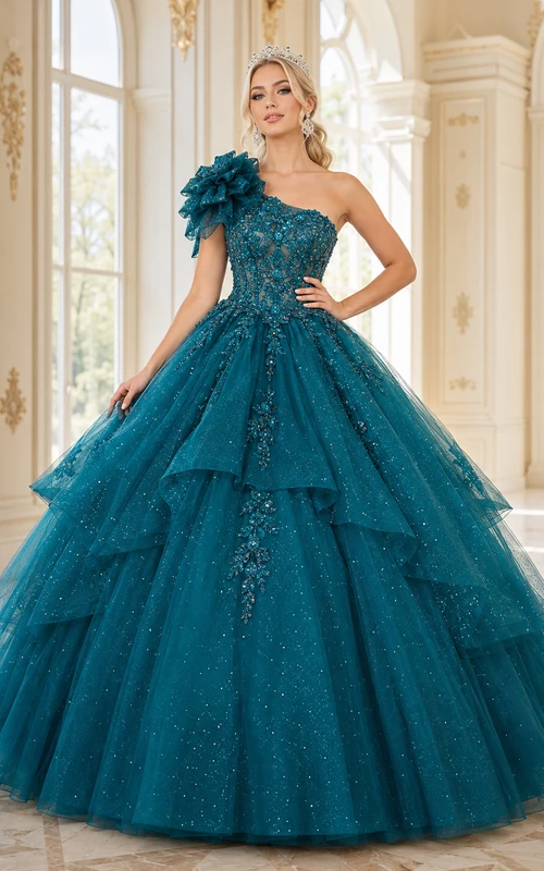 Vestido de quinceañera de lujo Feathered Tide Peacock Ball Gown, largo hasta el suelo, de un solo hombro, sin mangas y de tul.