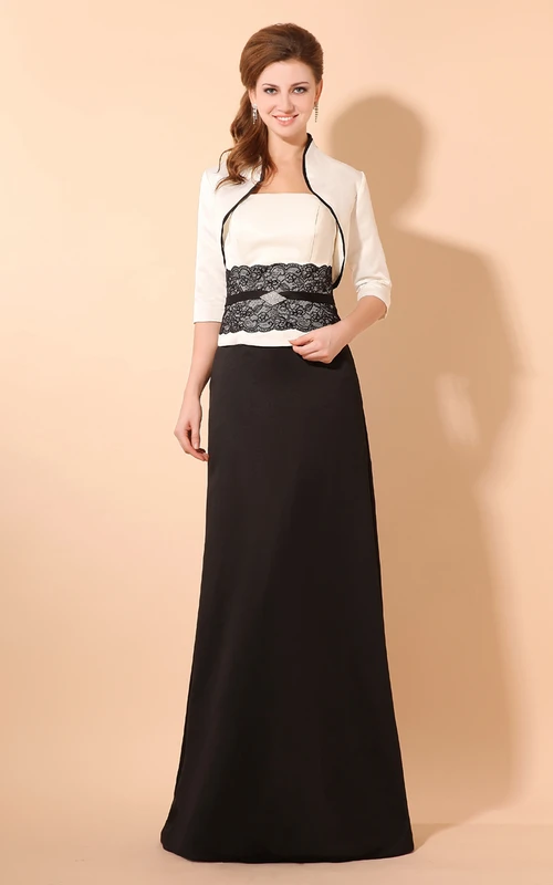Robe fourreau simple en satin avec ceinture lacée et fines bretelles