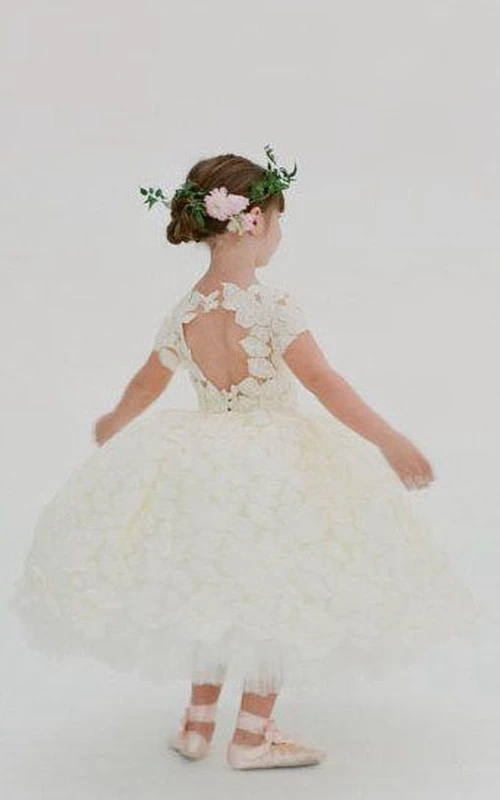 Blumenmädchen-Ballkleid mit kurzen Ärmeln, komplett aus Spitze und Schlüssellochausschnitt