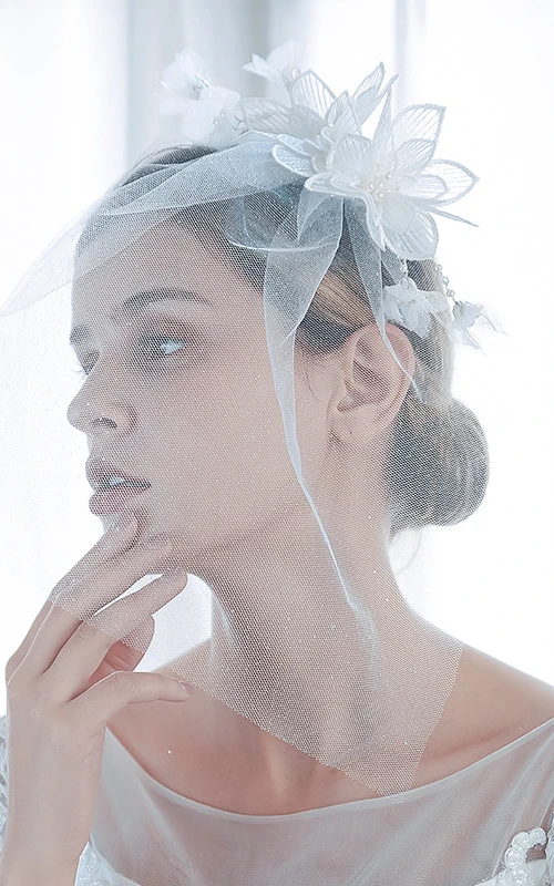 Voile de mariée simple orné de perles