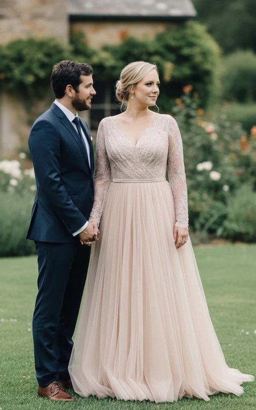 Rosafarbenes, langärmeliges, perlenbesetztes Brautkleid mit voluminösem Tüllrock in A-Linie