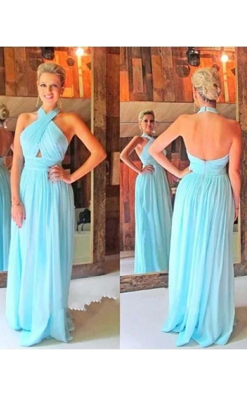 Ärmellose A-Linien-Kleider aus Chiffon mit Neckholder, Raffungen und Schleppe