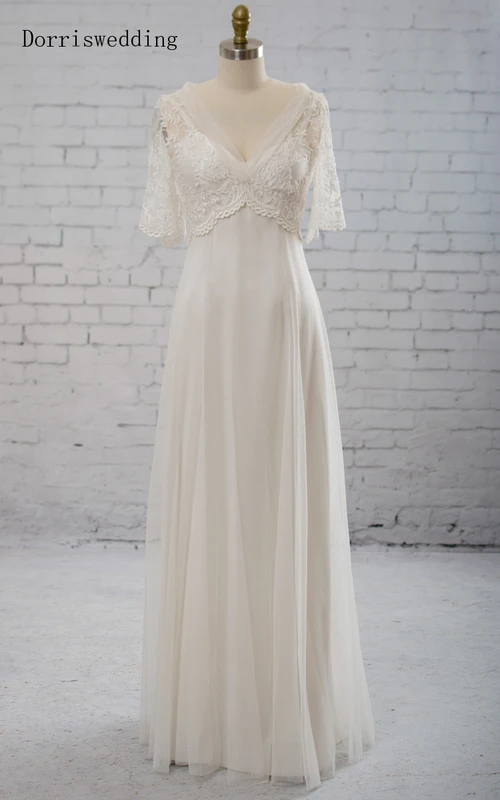 Dorriswedding Cape-Tüllkleid mit V-Ausschnitt und Applikationen