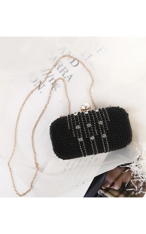 Schwarze Kristall-Clutch