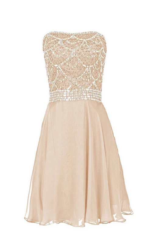 Vestido corto sin tirantes con corpiño de cristal