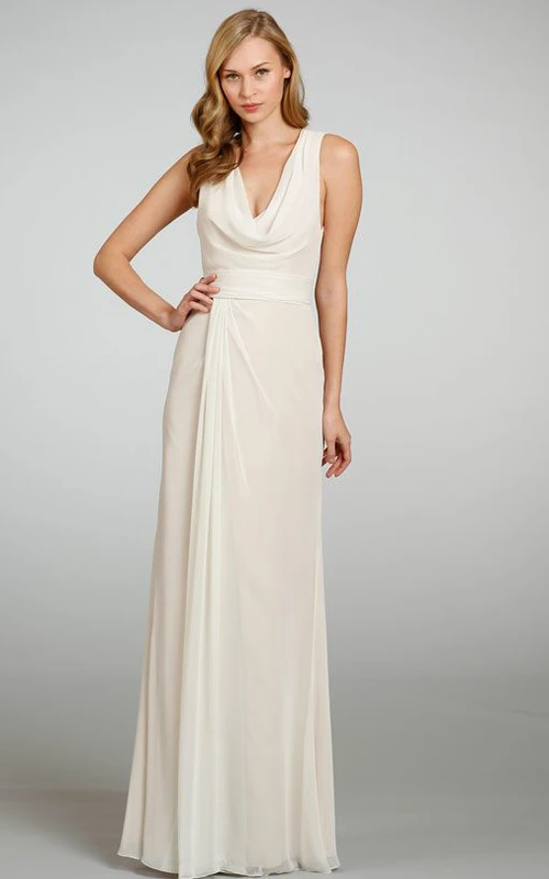 Ärmelloses Brautjungfernkleid aus Chiffon mit Wasserfallausschnitt und Raffungen
