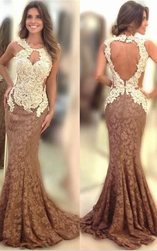 Vestido de noche de sirena con apliques sexys, cola larga y cremallera.