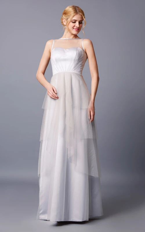 Robe de soirée éblouissante sans manches à volants en tulle et col transparent