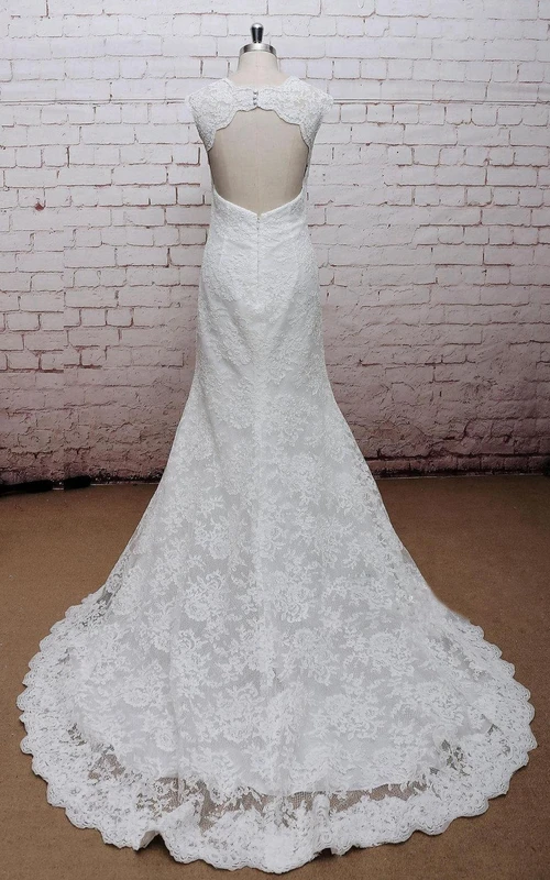 Vestido de novia de sirena sin mangas de encaje con escote en V festoneado