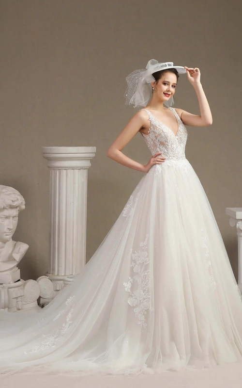 Sexy, ärmelloses Ballkleid mit tiefem V-Ausschnitt, elegantem Rückenausschnitt und Spitzenapplikationen