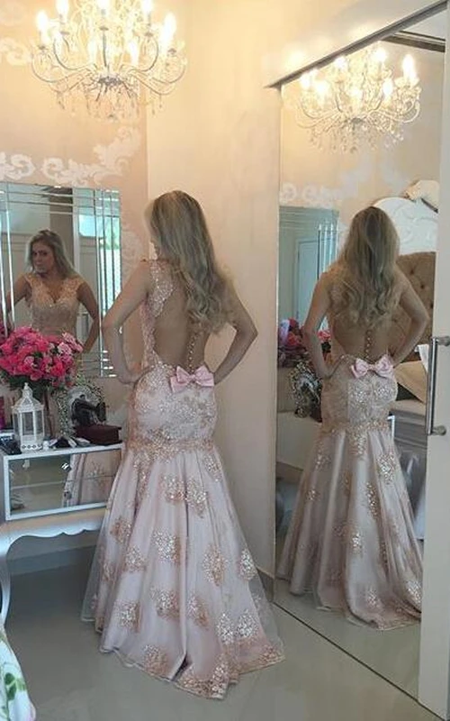 Vestido de noche moderno estilo sirena con escote en V, lentejuelas, cola larga y lazo.