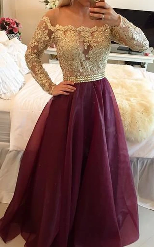 Neuestes A-Linien-Abendkleid mit Applikationen, schulterfrei und langärmelig