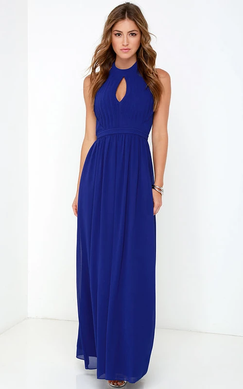 Vestido largo de gasa estilo imperio sin mangas con escote halter
