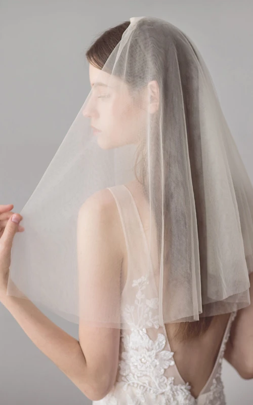 Voile d'épaule à deux niveaux, style simple et doux