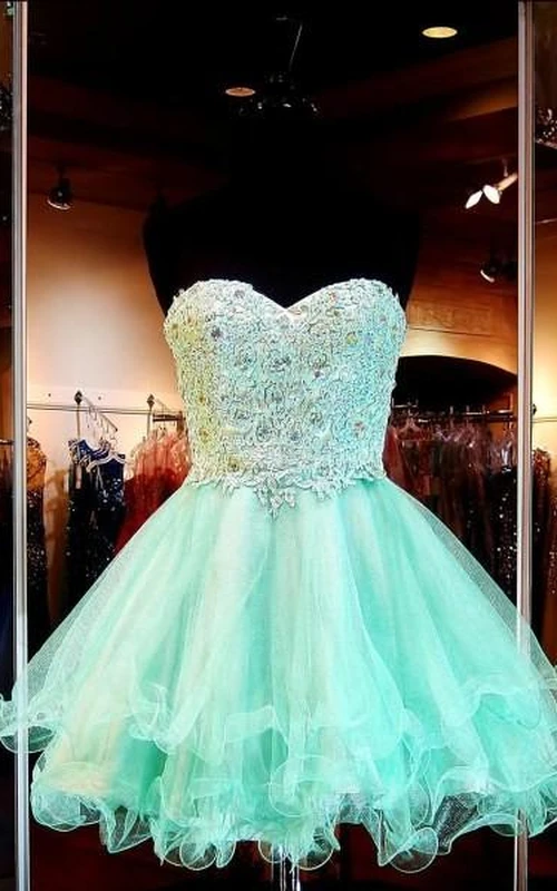 A-Linien-Kleid aus Tüll mit herzförmigem Ausschnitt, ärmellos, mit Applikationen, kurzes Kleid