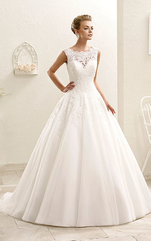 Brautkleid im Prinzessinnenstil mit Spitze, ärmellosem Tüllrock, Illusion-Ausschnitt und Ballkleid-Optik